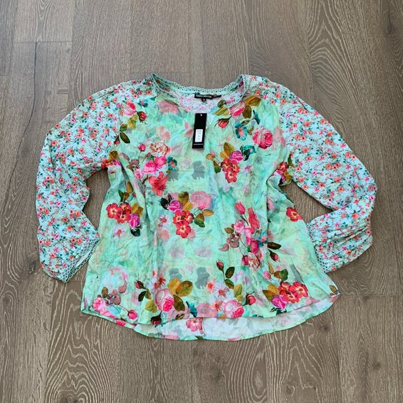Tolani Tops - Tolani Collection Teegan Floral print top